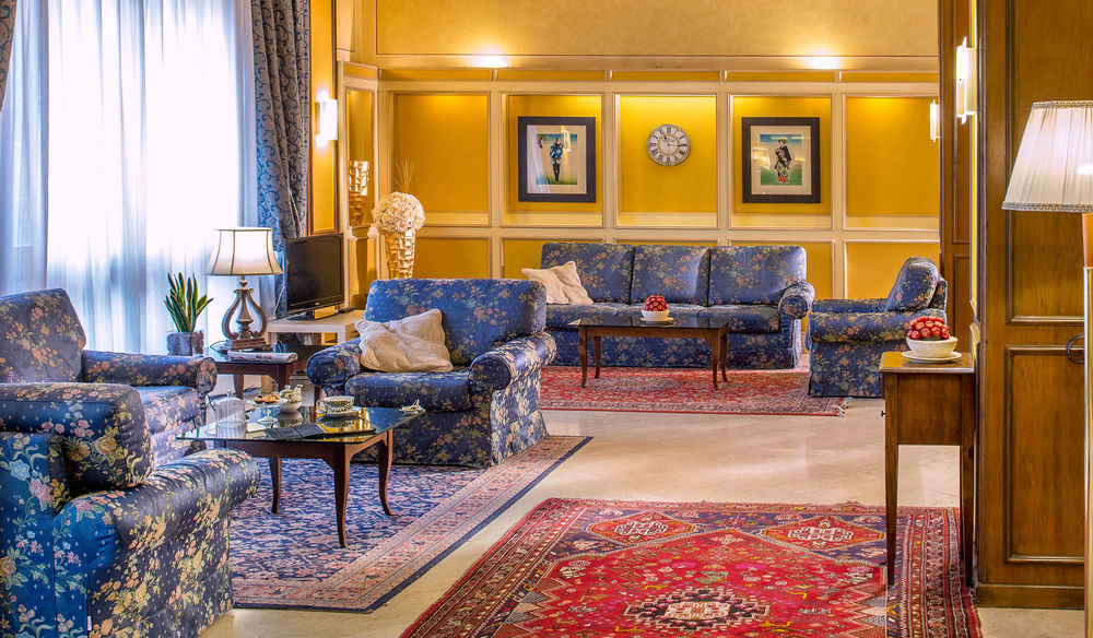 Hotel Ambasciatori Brescia Exteriör bild