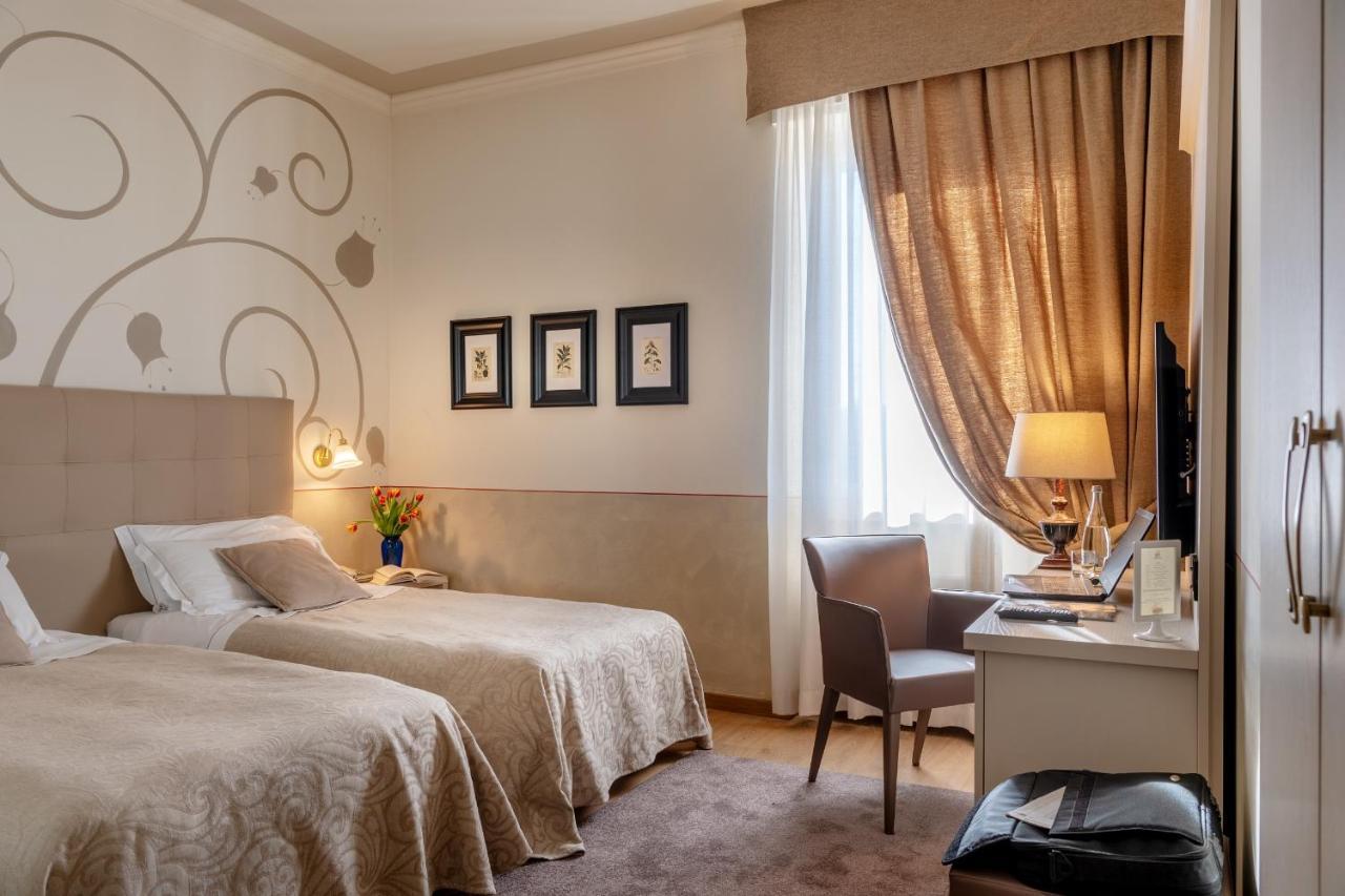 Hotel Ambasciatori Brescia Exteriör bild